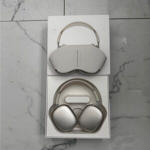 Airpod max headphones Over-Ear Headphones - Silver and Gray